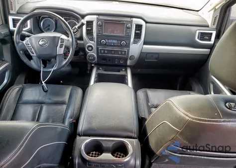 2018 Nissan Titan Xd Sl z USA, uszkodzony, nr VIN 1N6BA1F42JN520563